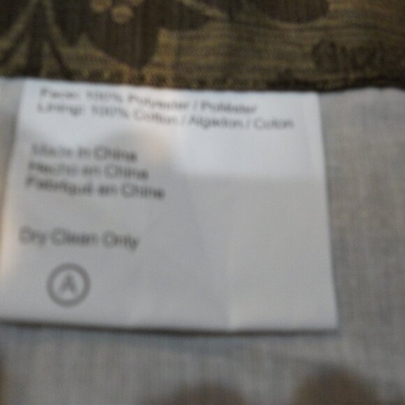 Set (2) Curtain panel drapes 84" x 53.5" - Picture 8 of 9